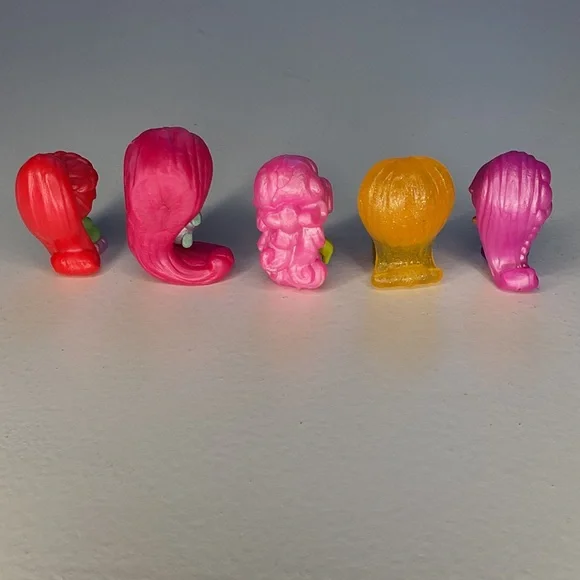 Fisher-Price Magical Mini Doll Collection - Picture 2 of 7